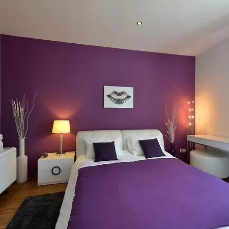 Tatil Evi Tassigny Furnished House Bordeaux